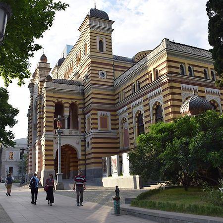 Rustaveli Modern Apartment Center Of Tbilisi Exterior foto